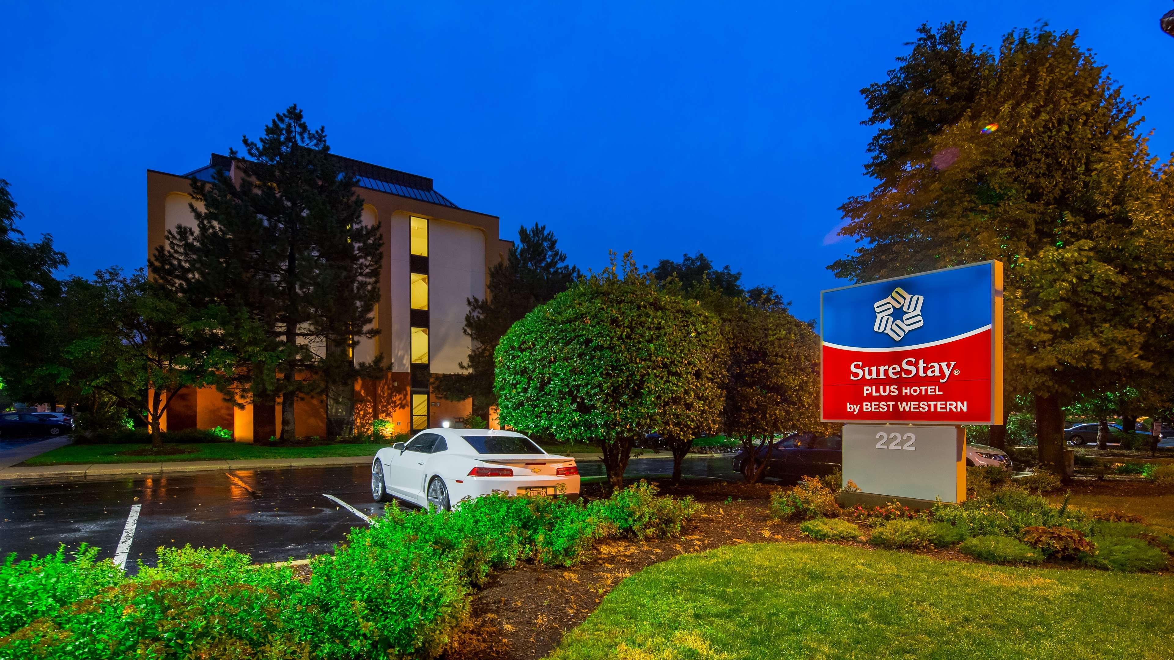 Surestay Plus Hotel By Best Western Chicago Ломбард Экстерьер фото