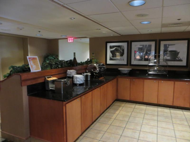 Surestay Plus Hotel By Best Western Chicago Ломбард Экстерьер фото